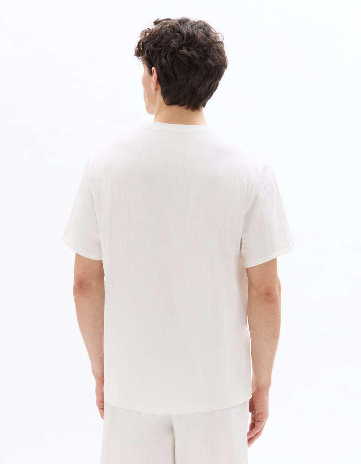 Unisex - Knitted - T-Shirt - Short sleeves - U / V / round neck