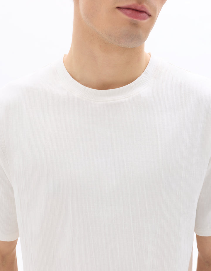 Unisex - Knitted - T-Shirt - Short sleeves - U / V / round neck