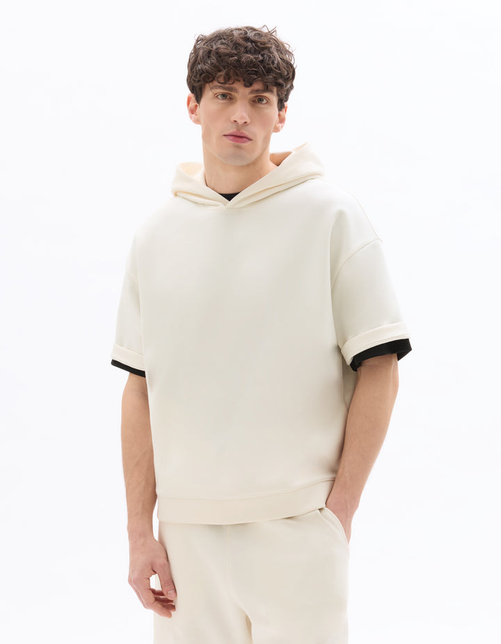 Unisex - Knitted - T-Shirt - Short sleeves - U / V / round neck