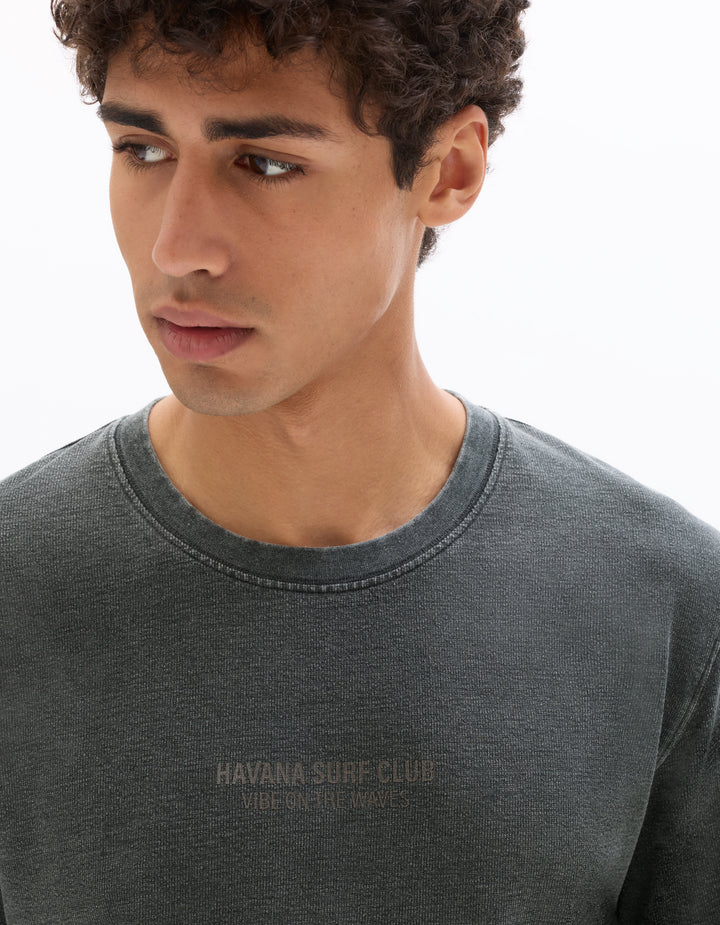 Unisex - Knitted - T-Shirt - Short sleeves - U / V / round neck