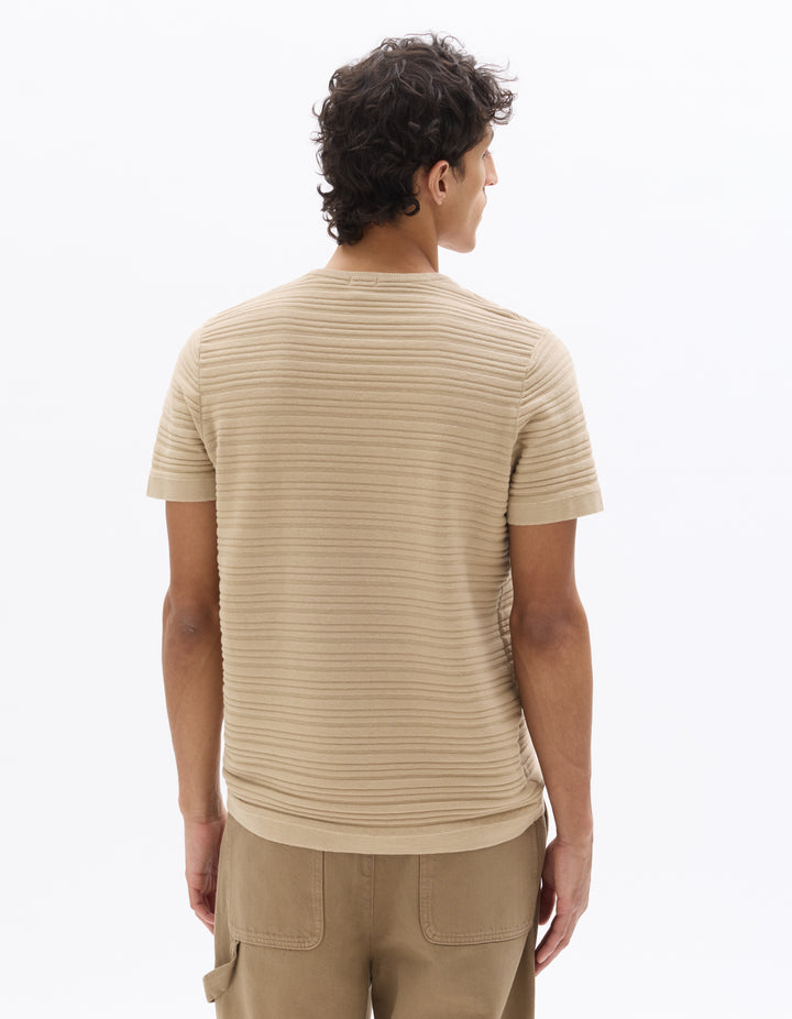 Unisex - Knitted - T-Shirt - Short sleeves - U / V / round neck
