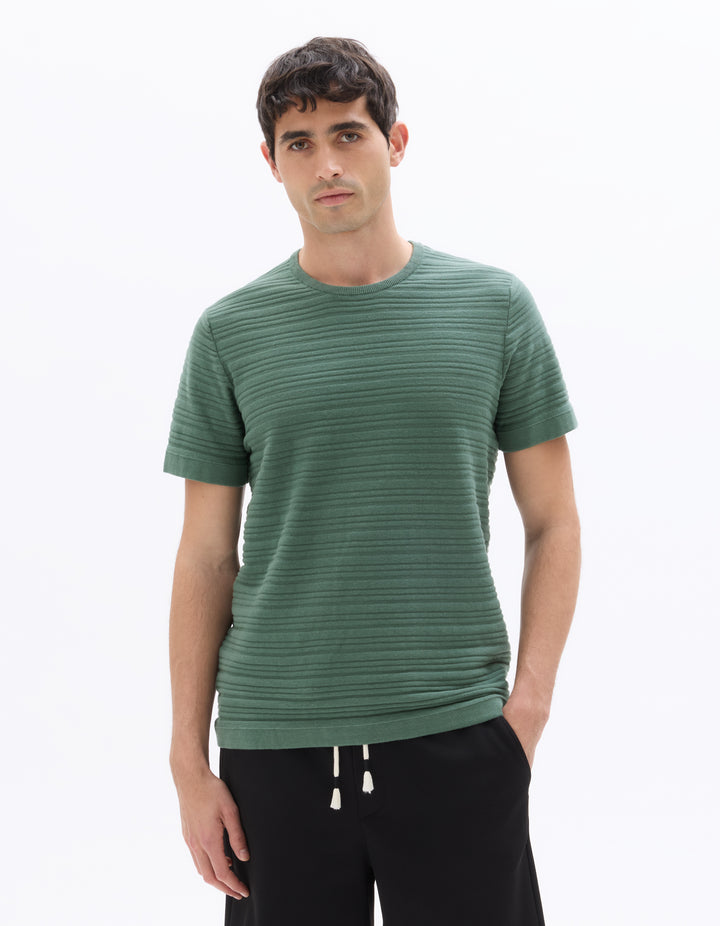 Unisex - Knitted - T-Shirt - Short sleeves - U / V / round neck