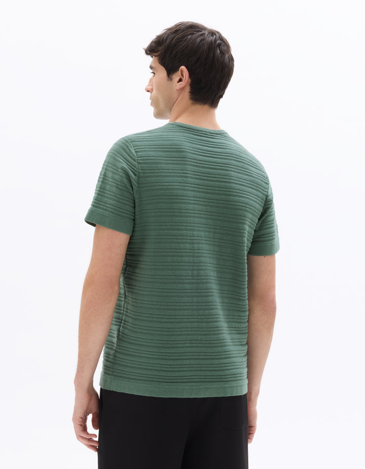 Unisex - Knitted - T-Shirt - Short sleeves - U / V / round neck