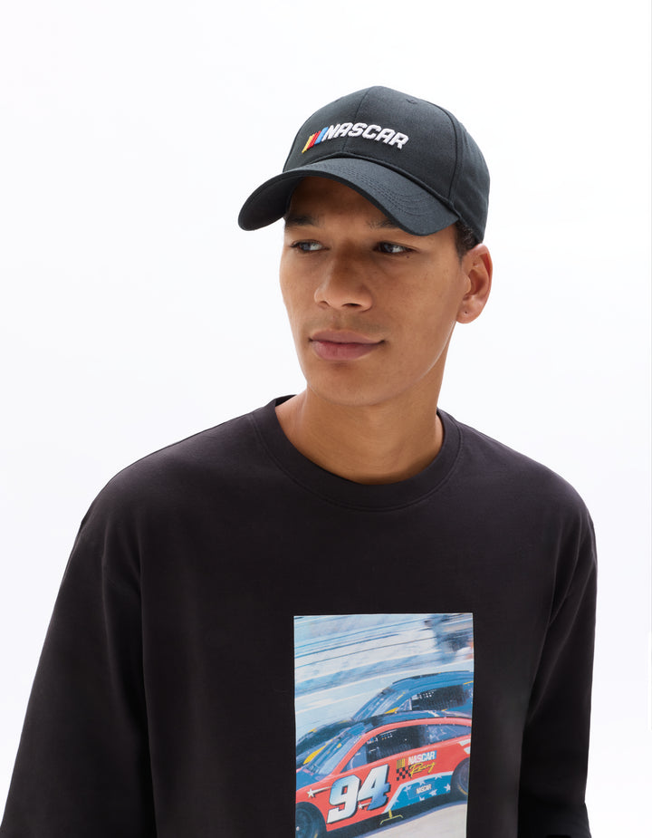 Eye-shade peaked Cap