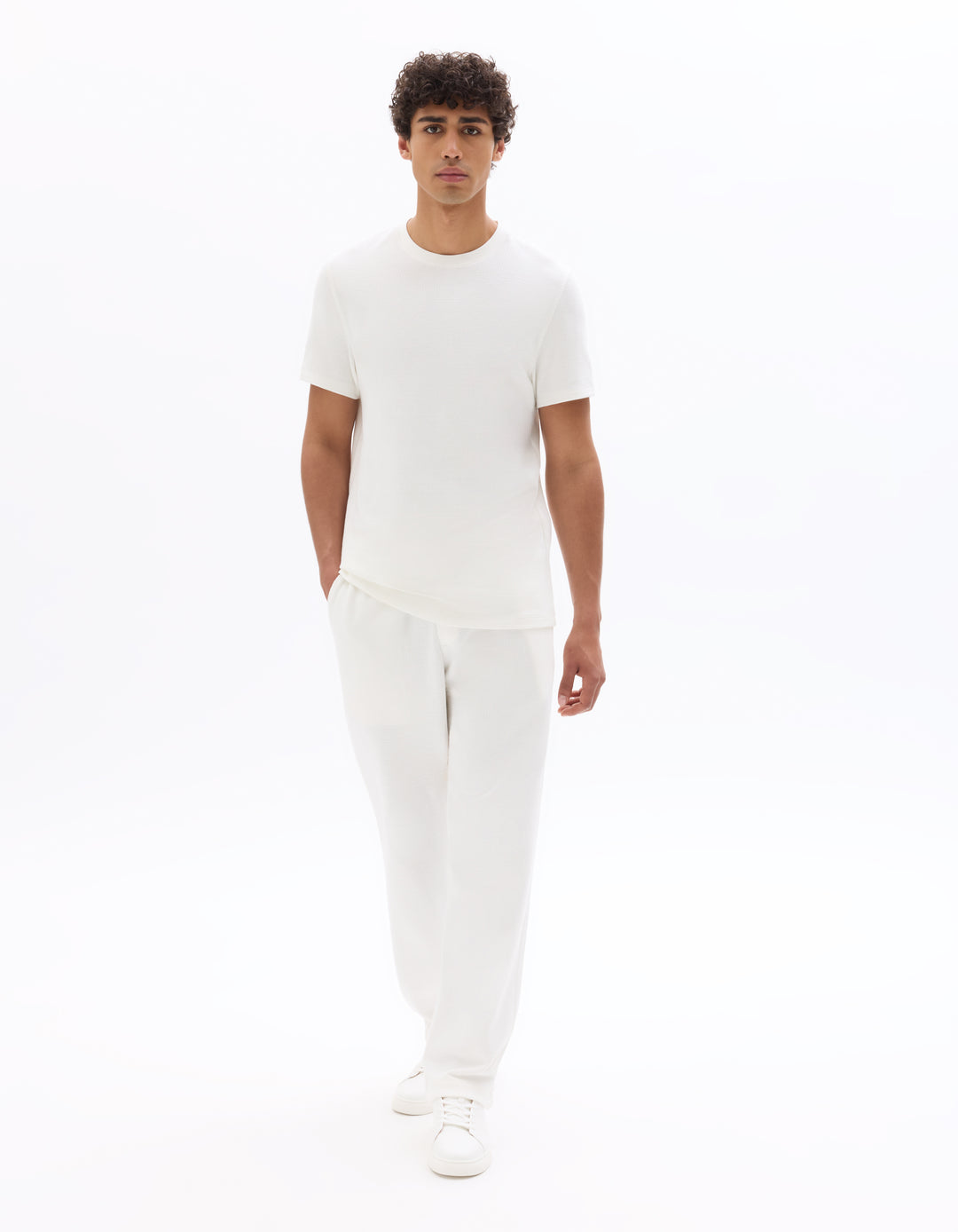 Unisex - Knitted - T-Shirt - Short sleeves - U / V / round neck