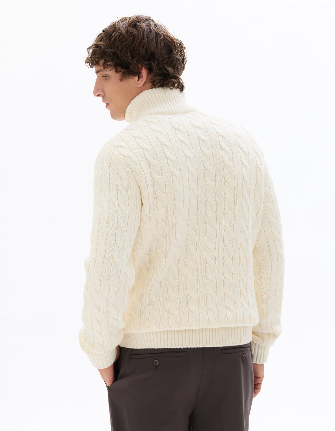 Unisex - Knitted - Sweater - Long sleeves
