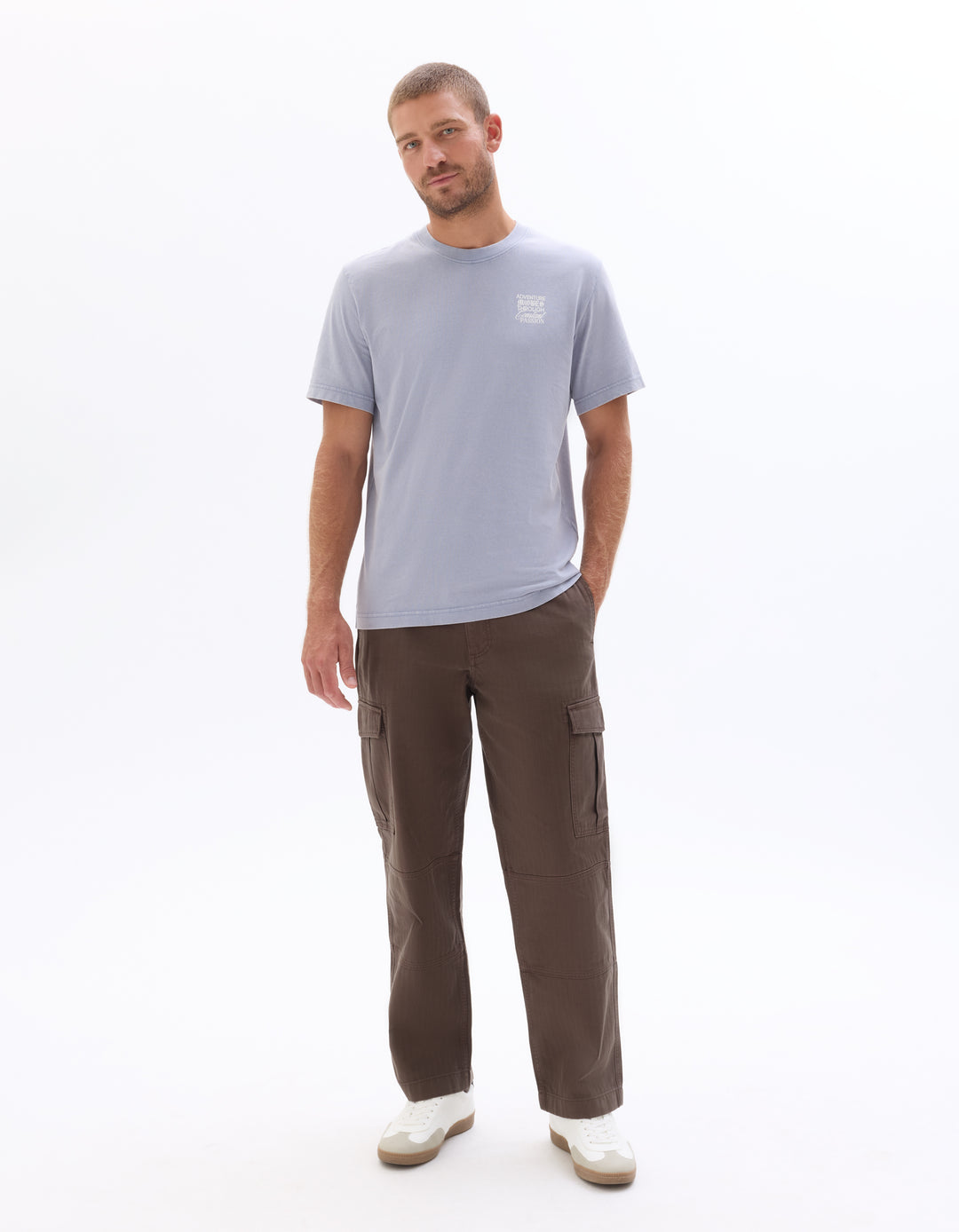 Unisex - Knitted - T-Shirt - Short sleeves - U / V / round neck