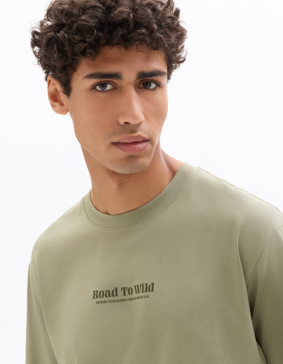 Unisex - Knitted - T-Shirt - Short sleeves - U / V / round neck
