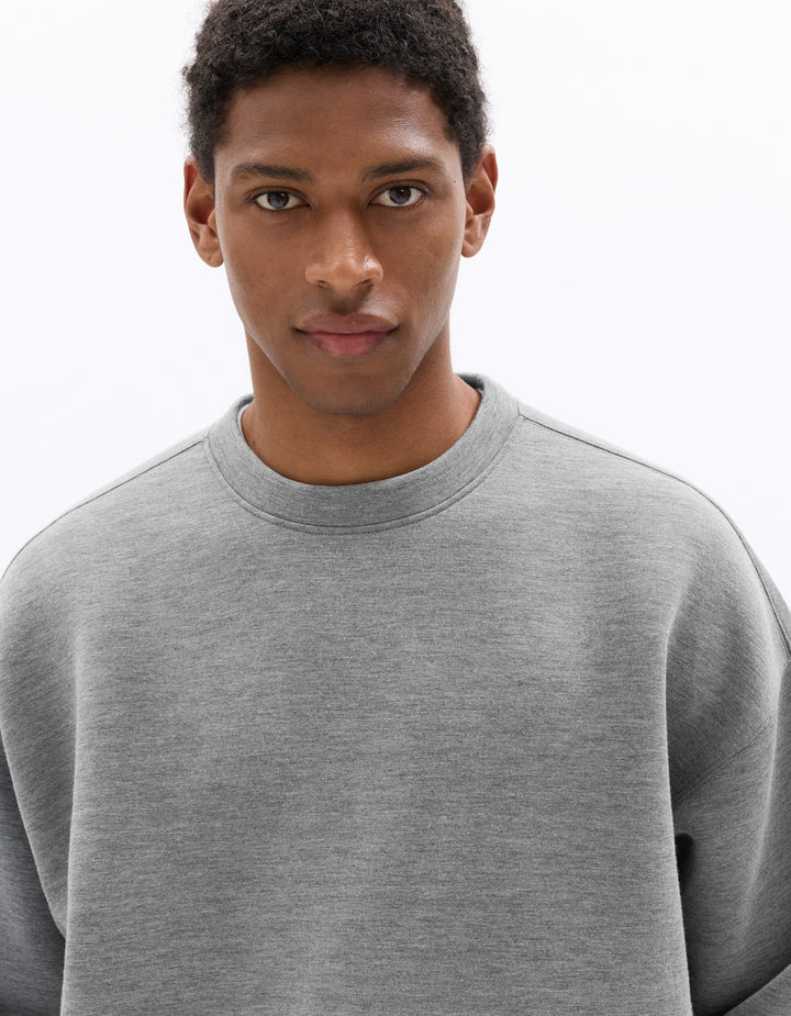Unisex - Knitted - Sweatshirt - Long sleeves - Fleece fabric