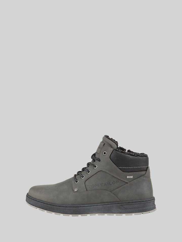 TT MEN SHOES