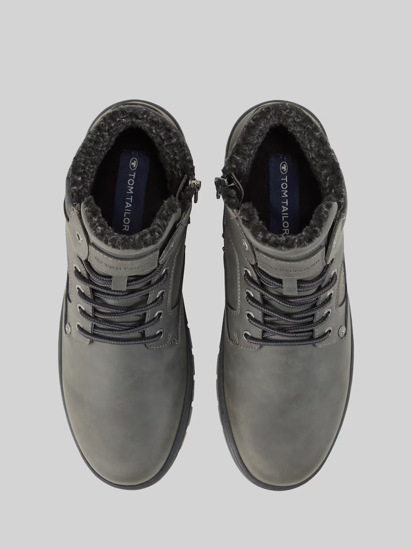 TT MEN SHOES