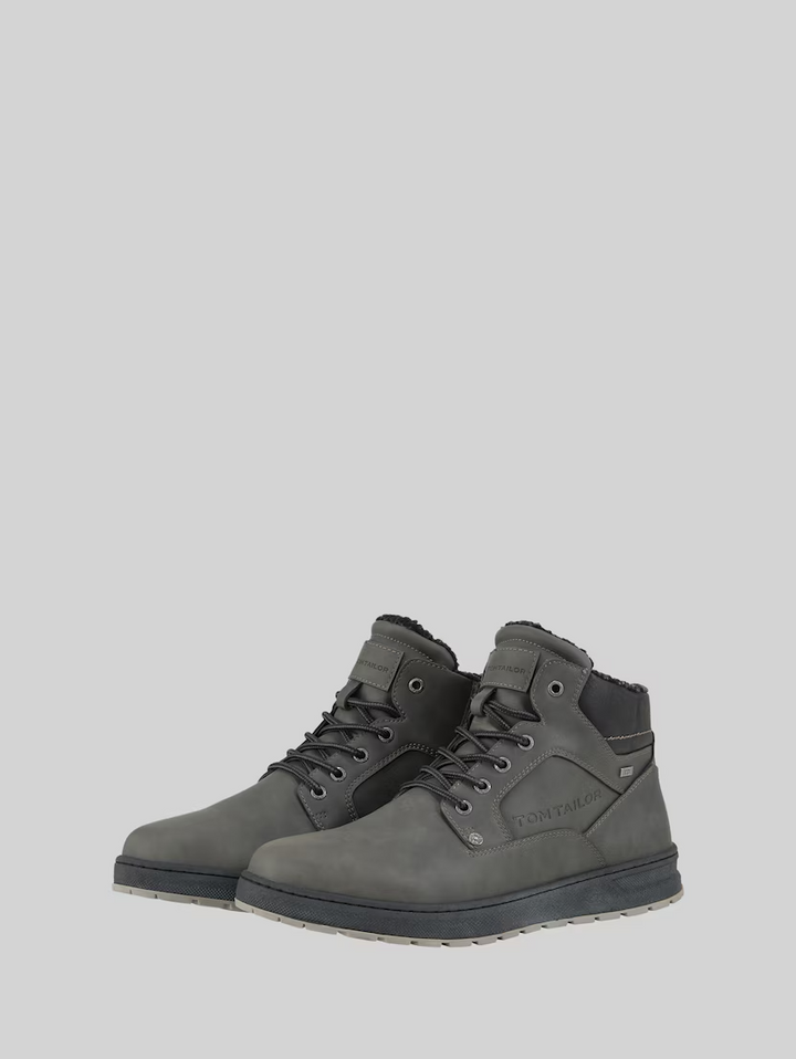 TT MEN SHOES