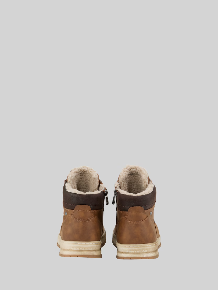 TT MEN SHOES
