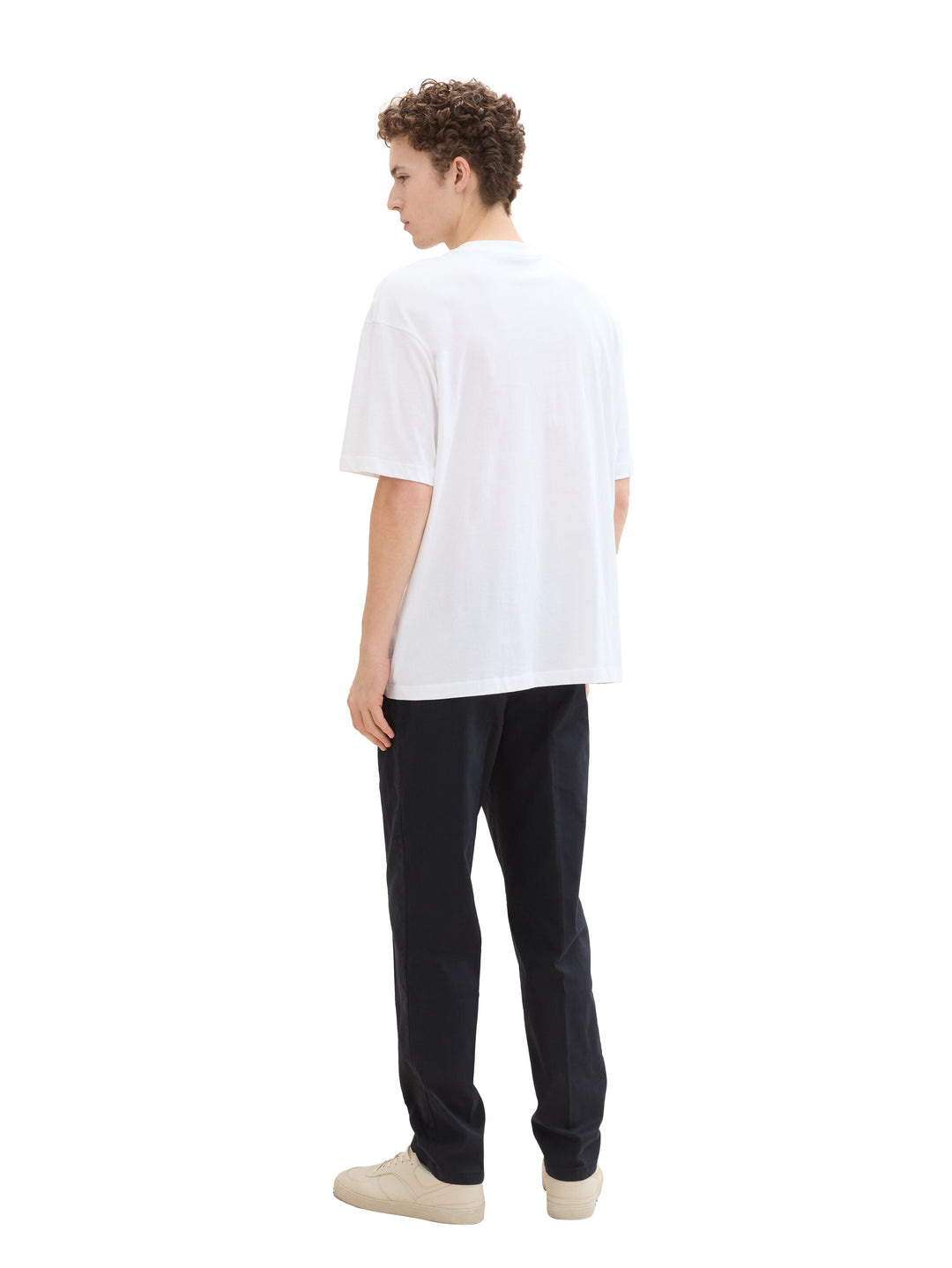 REGULAR TAPERED CHINO