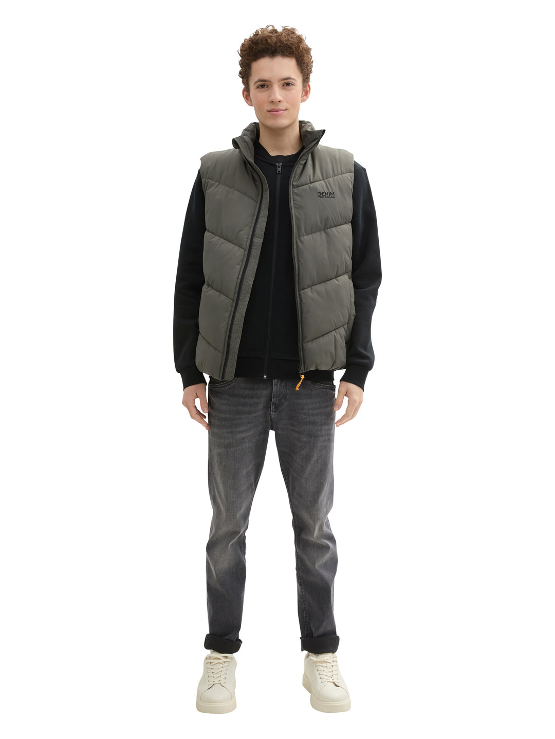 PUFFER VEST