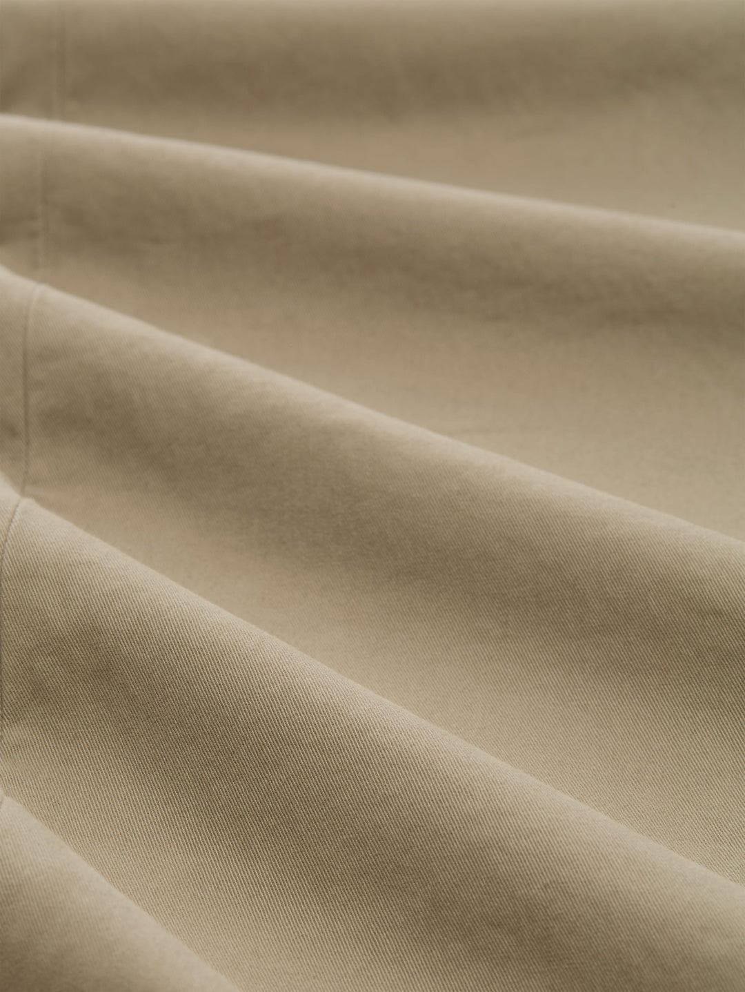 SLIM CHINO WITH BELT