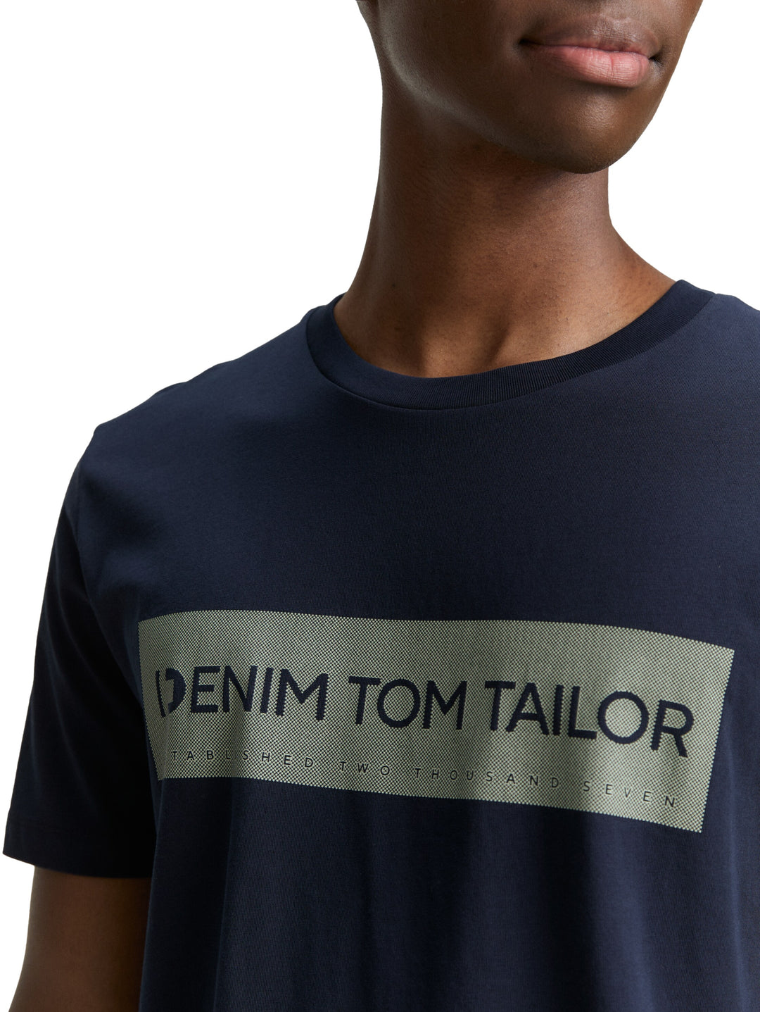 PRINTED T-SHIRT