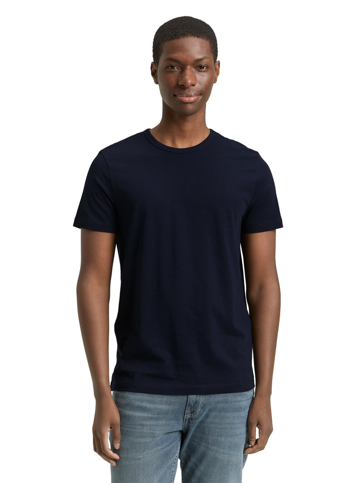 SLIM FIT T-SHIRT