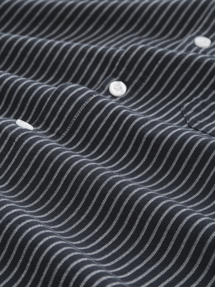 RELAXED STRIPED SHIRT