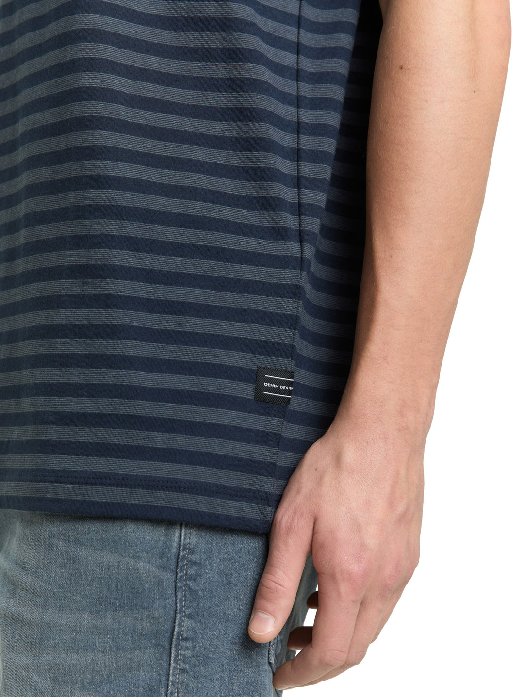 STRIPED T-SHIRT