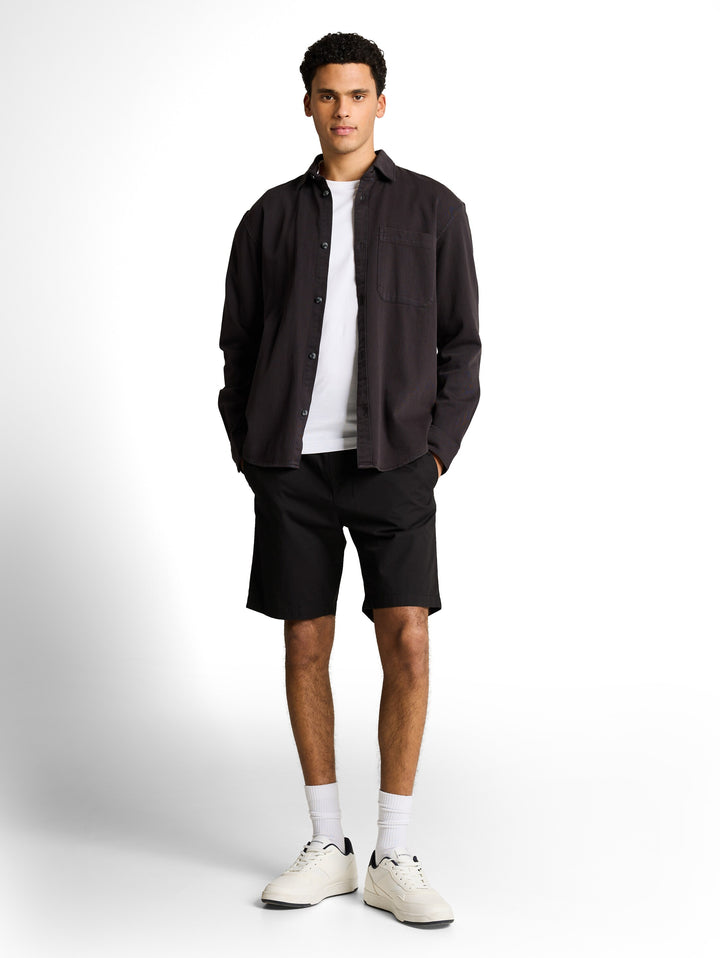 REGULAR ELASTIC WAIST SHORT