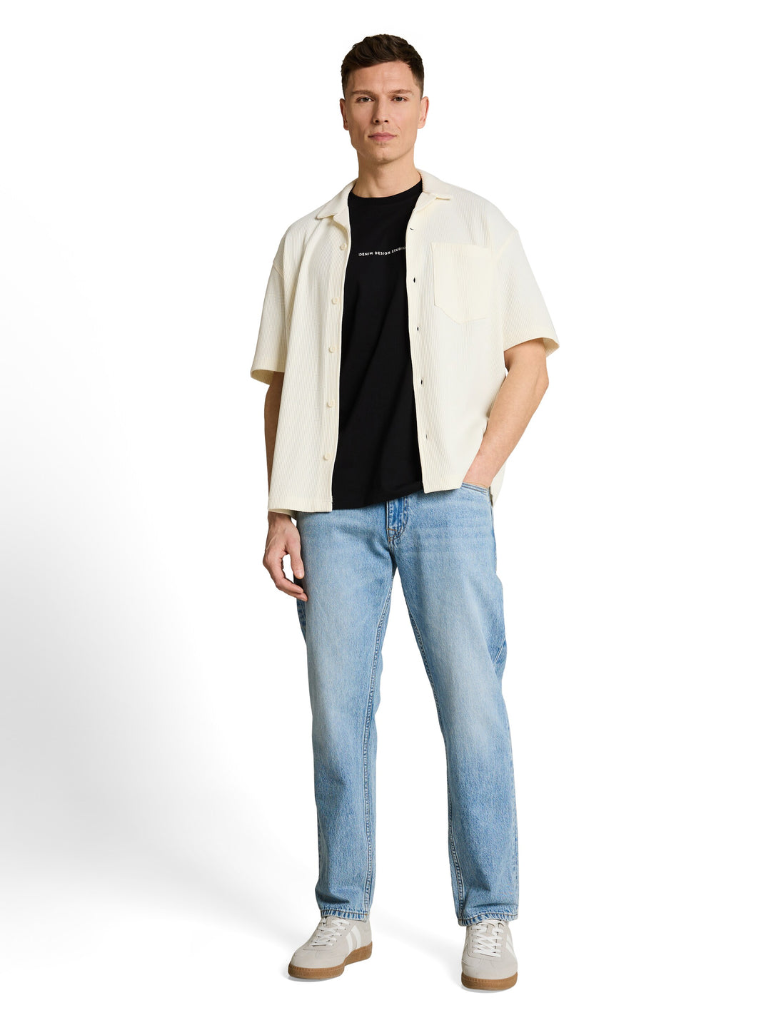 PRINTED T-SHIRT