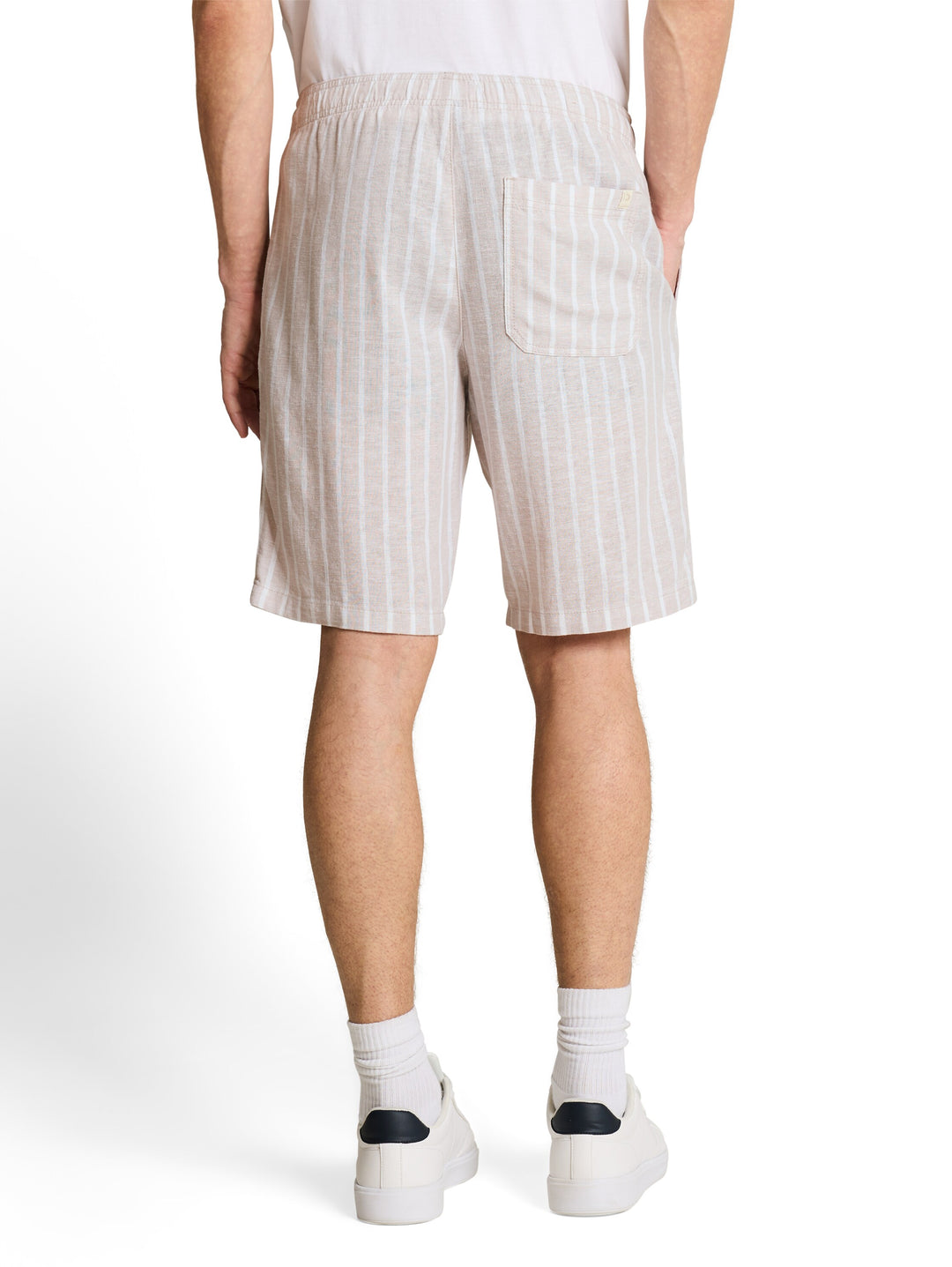 RELAXED LINEN BEACH SHORTS