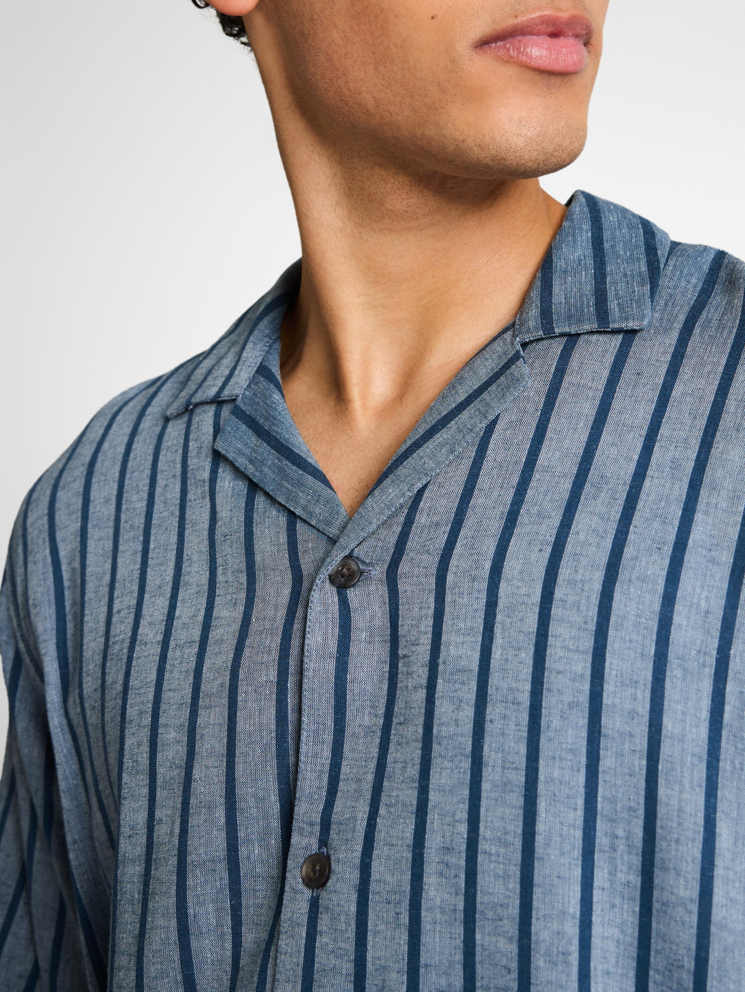 RELAXED STRIPED VISCOSE LINEN SHIRT