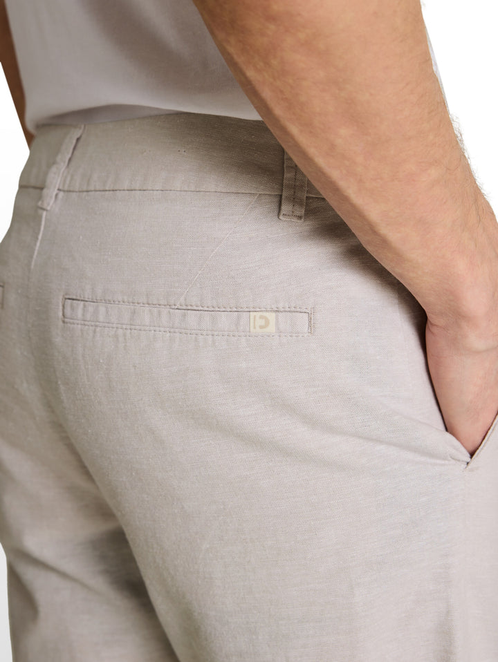 RELAXED LINEN CHINO SHORTS