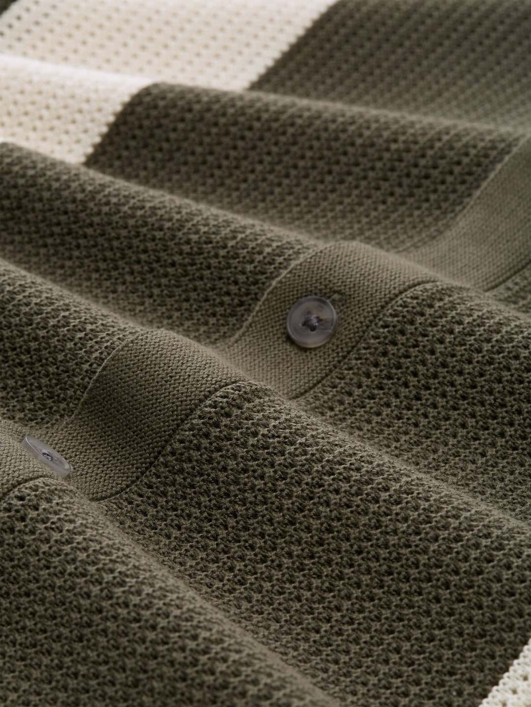 OPEN KNIT POLO