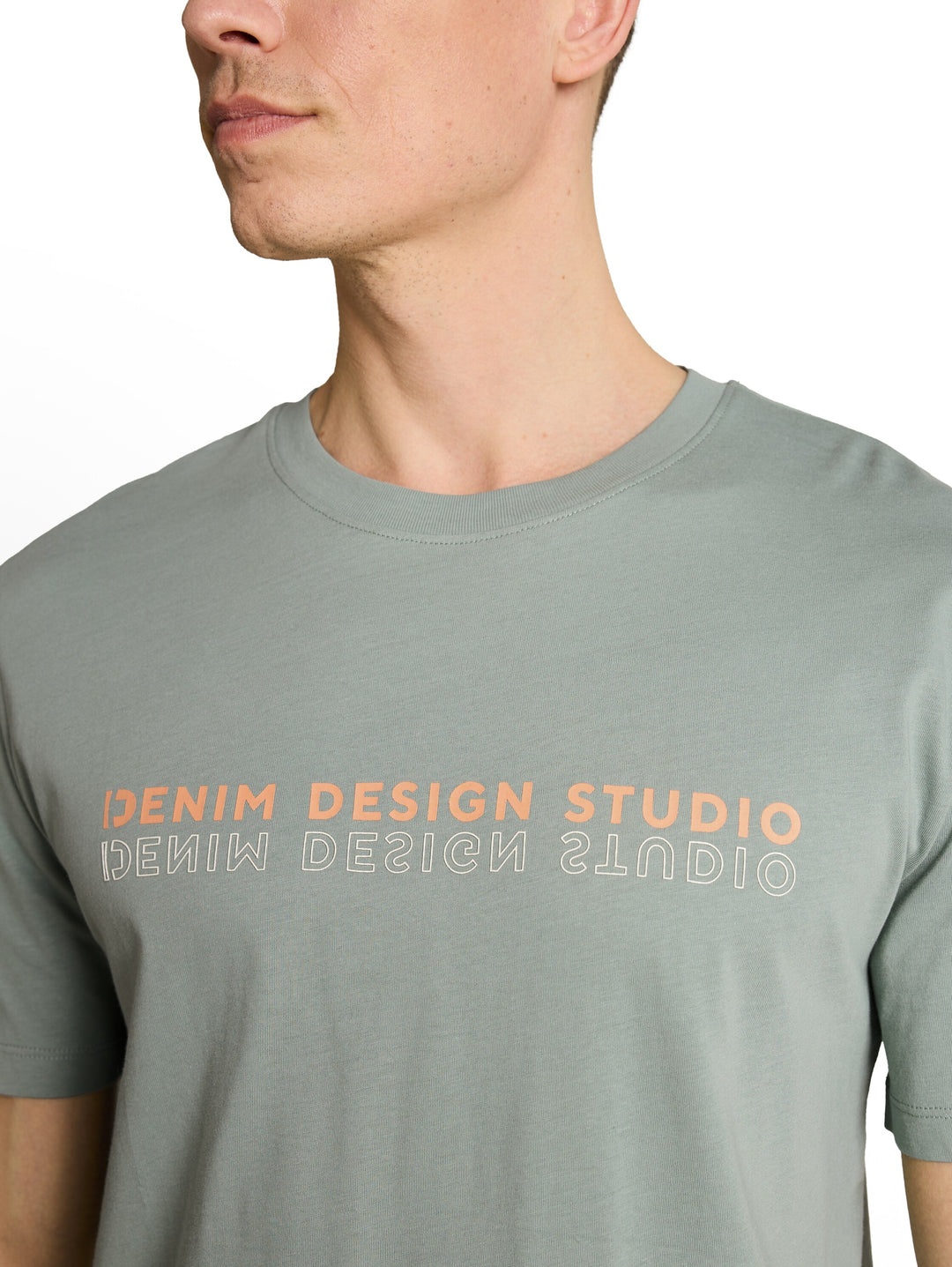 PRINTED T-SHIRT