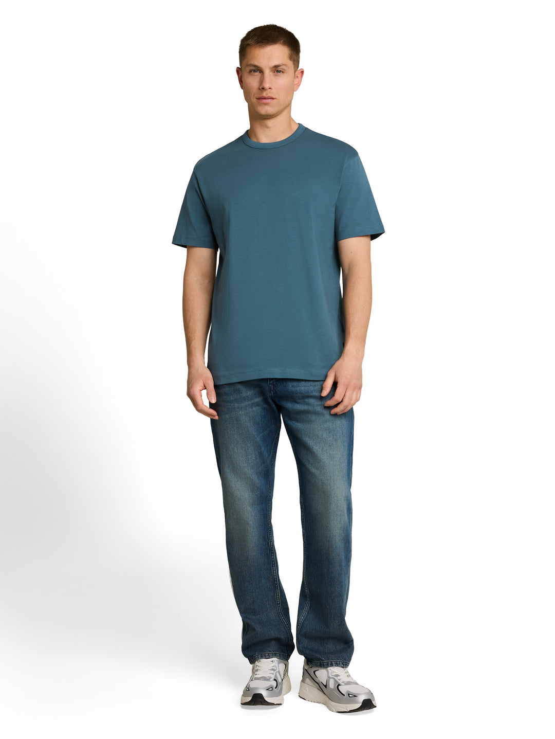 RELAXED SOLID T-SHIRT