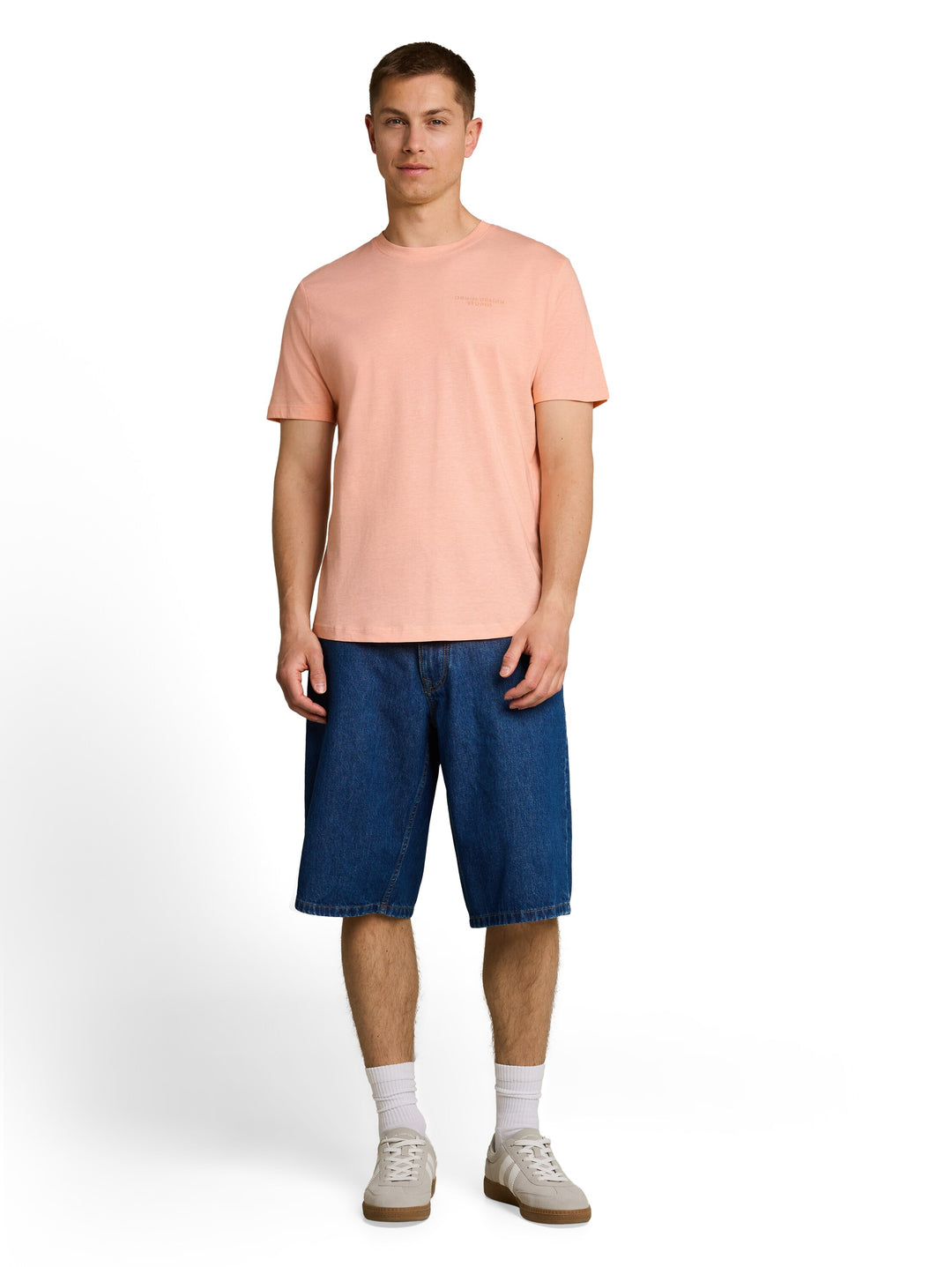 ROUNDED HEM FINESTRIPE T-SHIRT