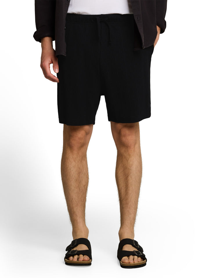 RELAXED STRUCTURED SWEAT SHORTS