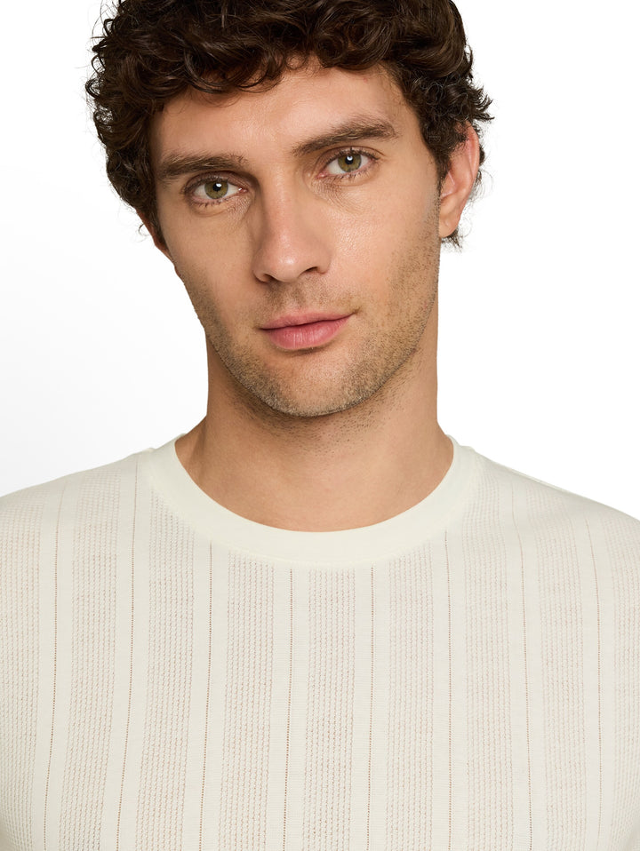STRUCTURED T-SHIRT