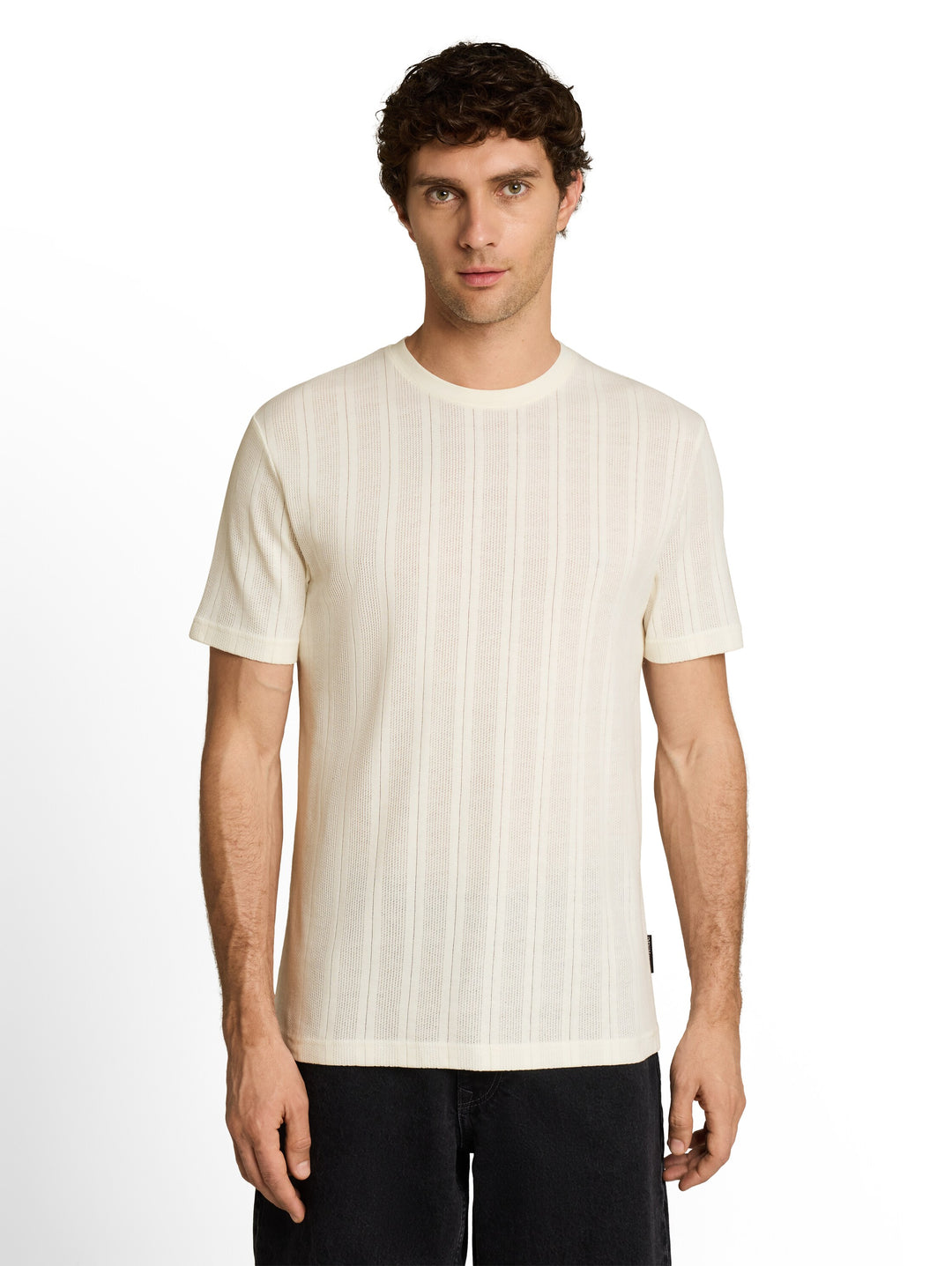 STRUCTURED T-SHIRT