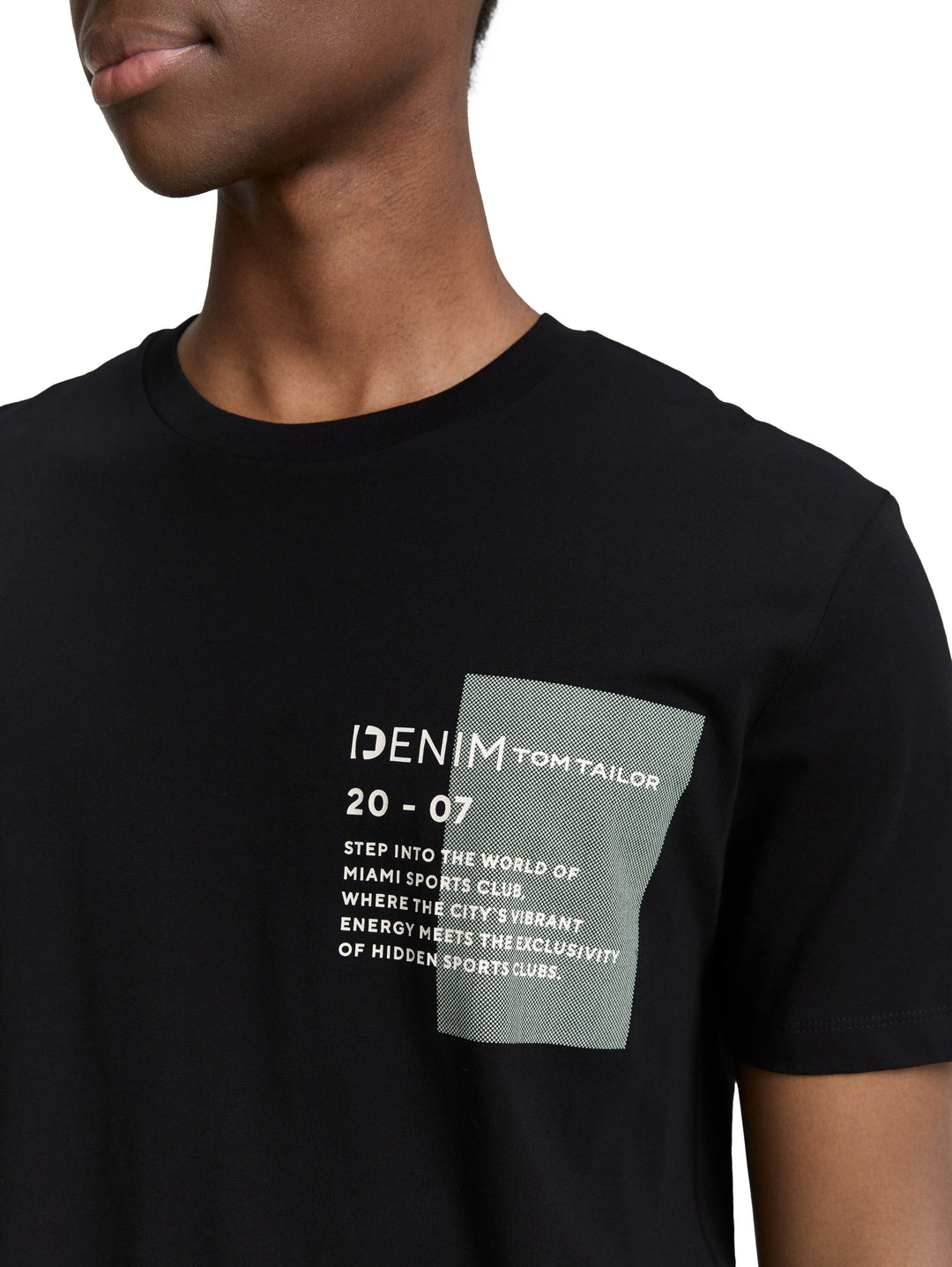 PRINTED T-SHIRT