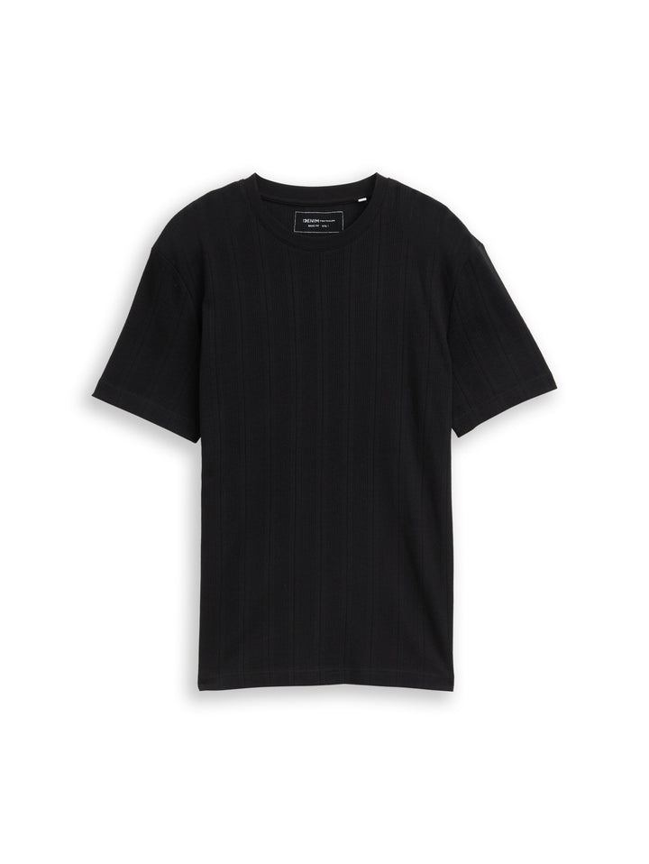 STRUCTURED T-SHIRT