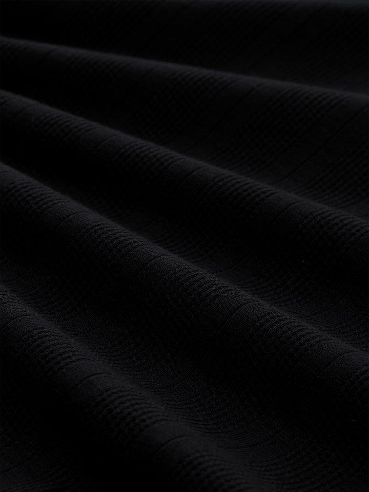 STRUCTURED T-SHIRT