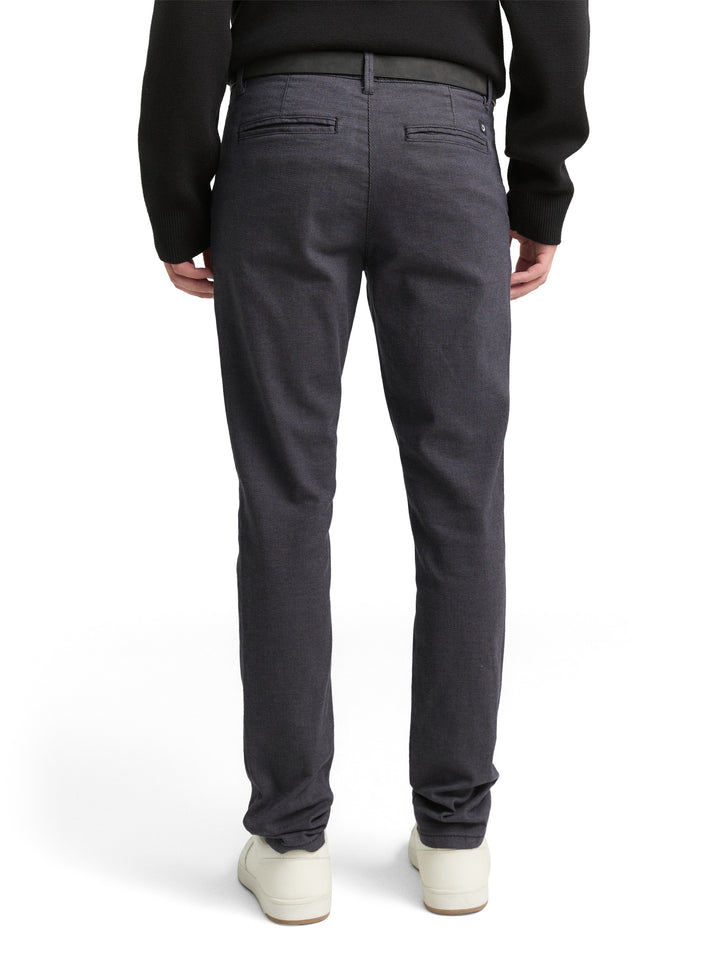 STRUCTURED STRAIGHT CHINO
