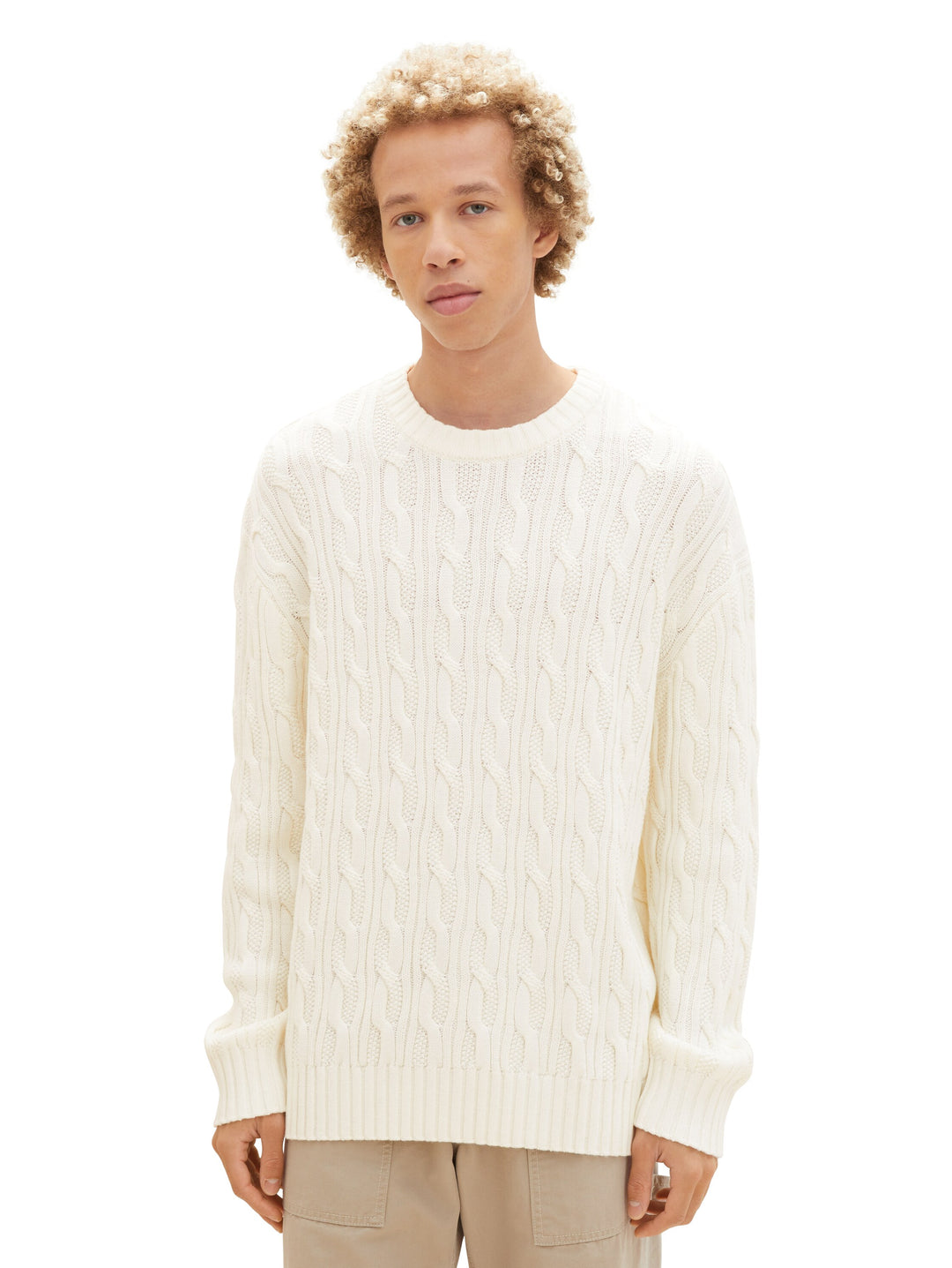 RELAXED CABLE MIX KNIT