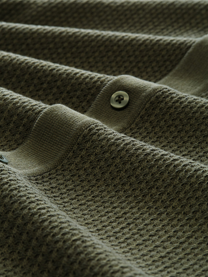 STRUCTURED KNIT SHIRT