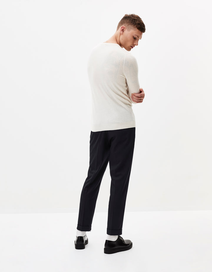 100% cashmere crew neck sweater