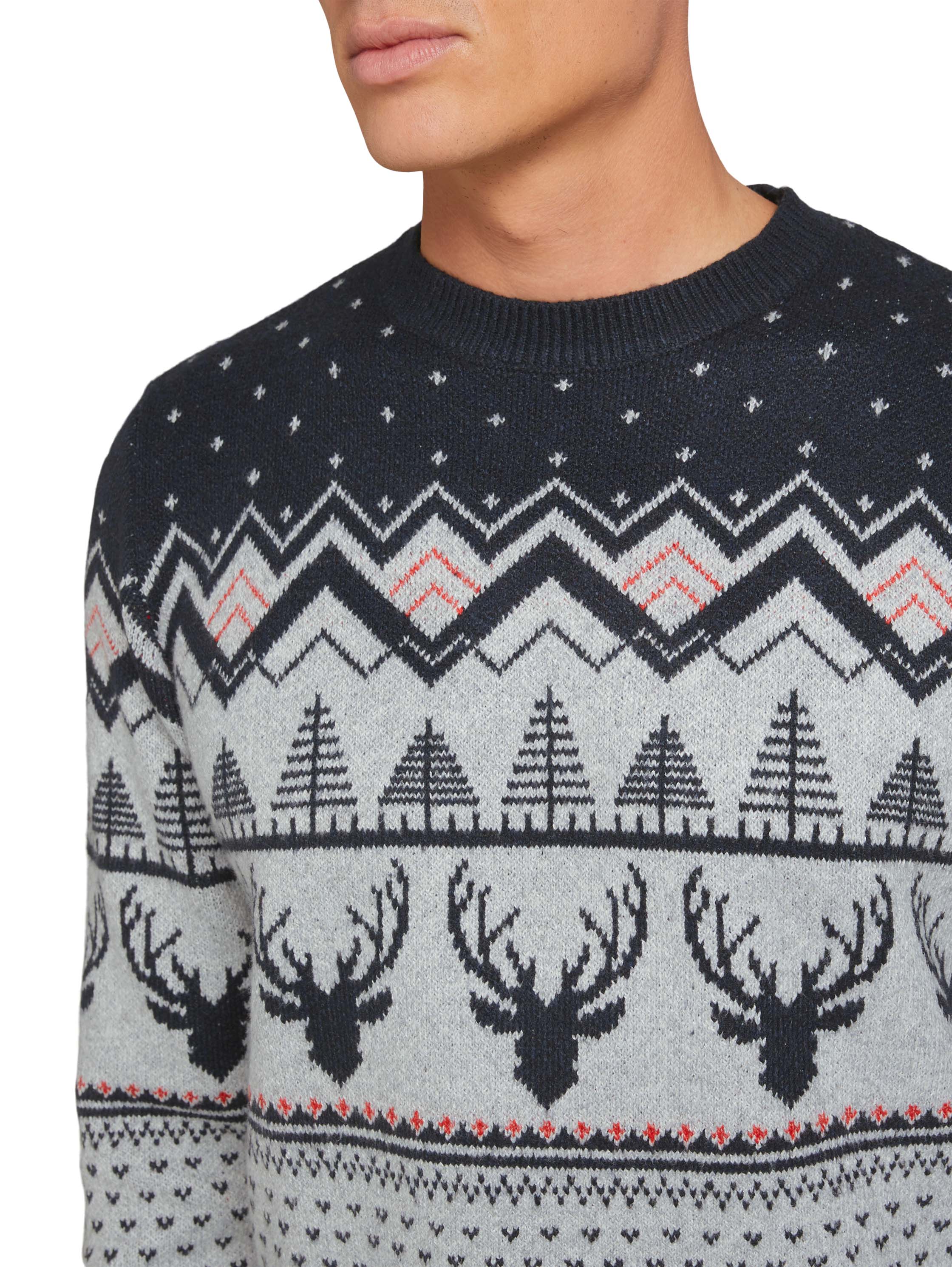 CHRISTMAS SWEATER Square Deal