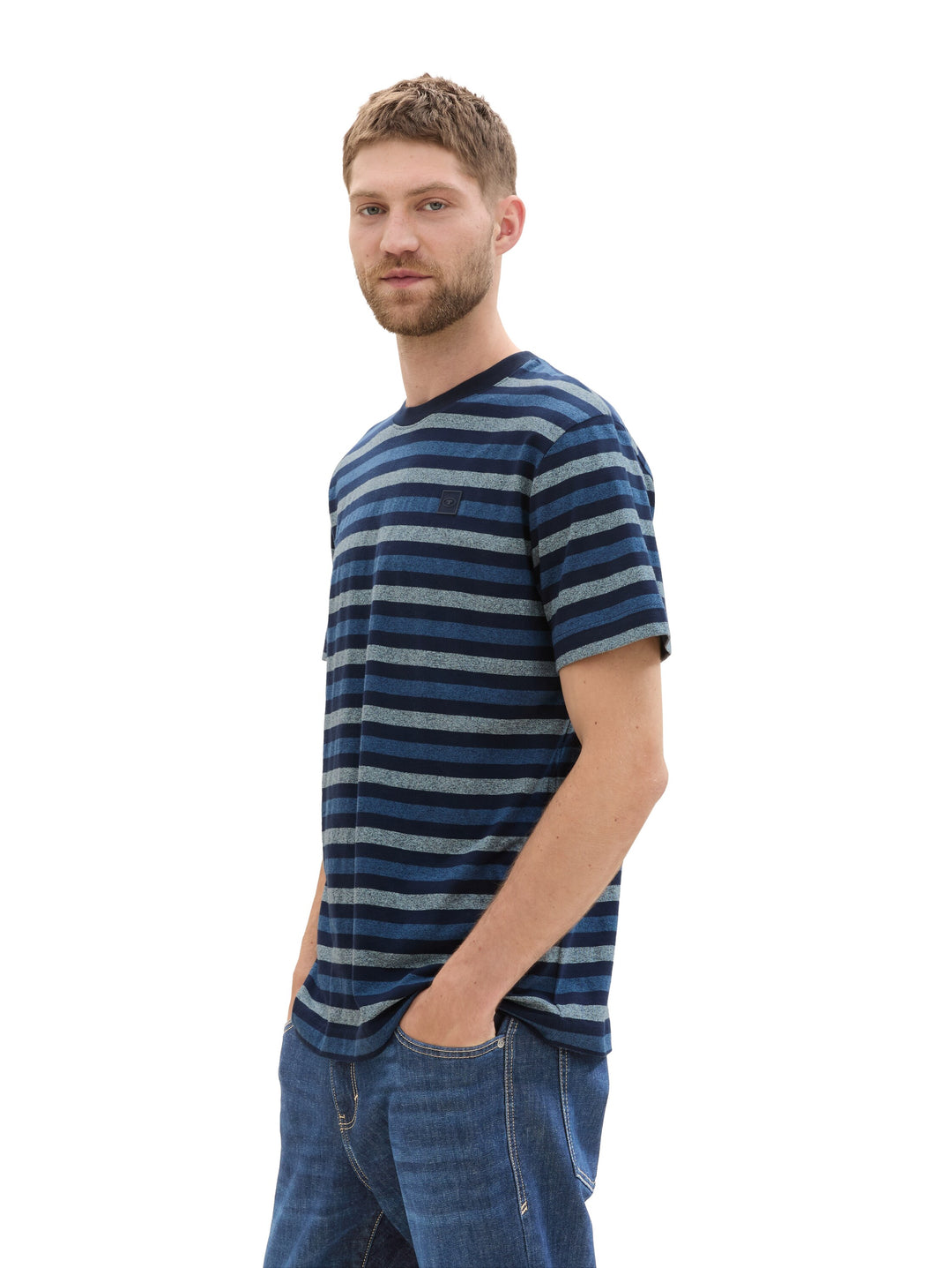 STRIPED T-SHIRT