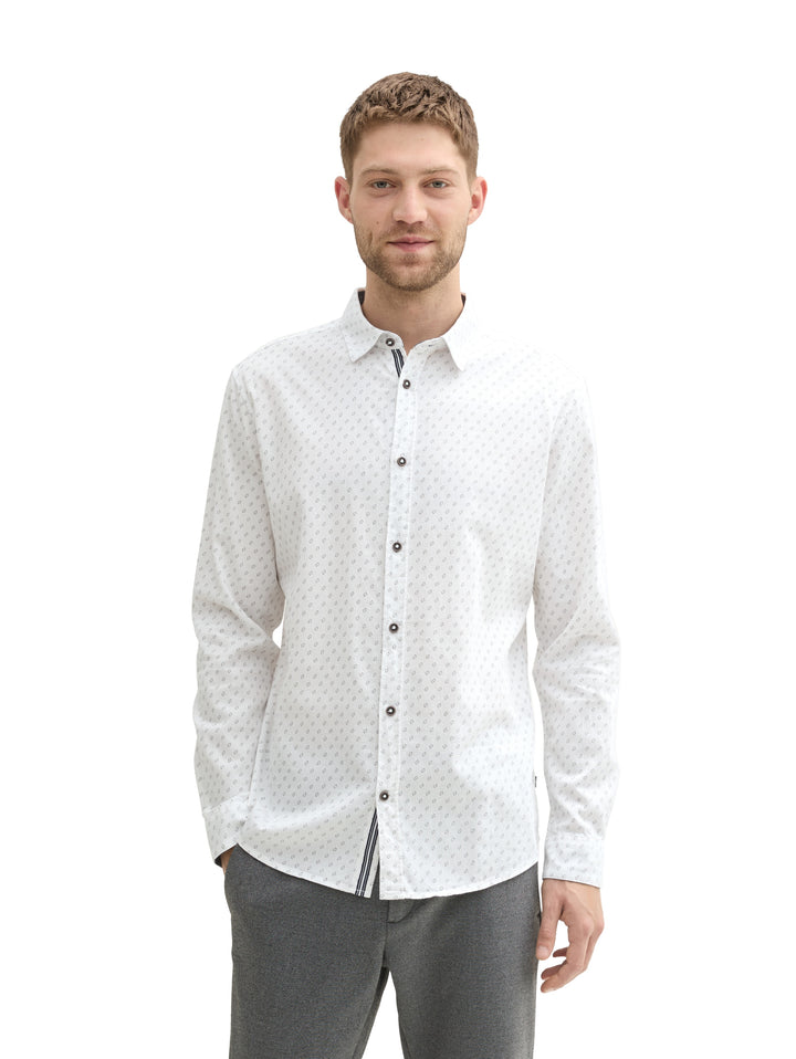 FITTED STRUCTURED SHIRT