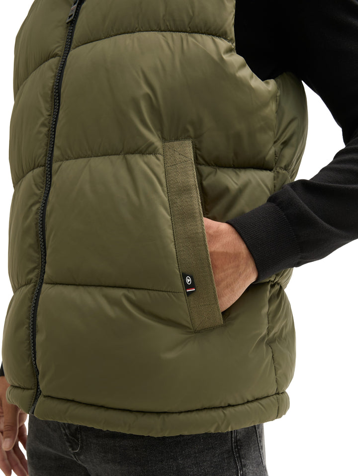 PUFFER VEST