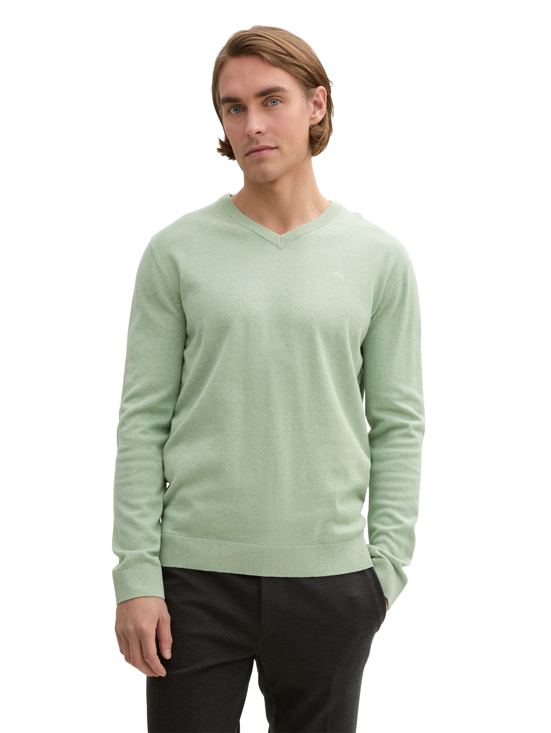 BASIC V-NECK KNIT