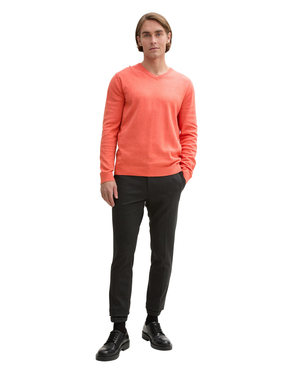 BASIC V-NECK KNIT