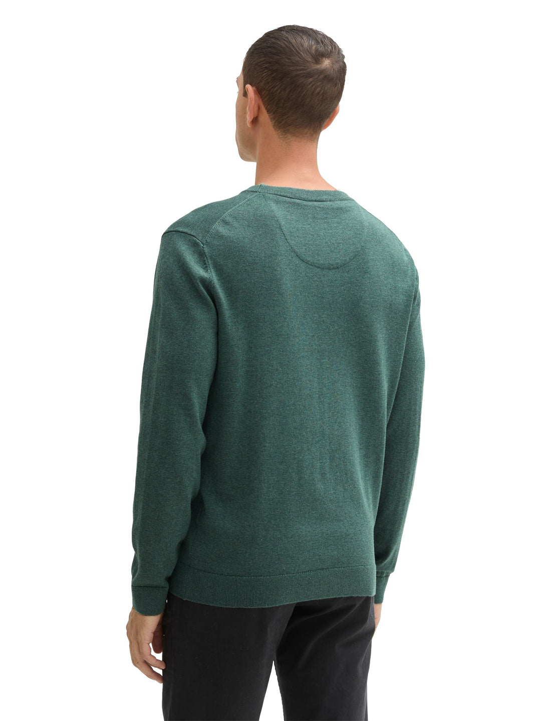 BASIC CREWNECK KNIT